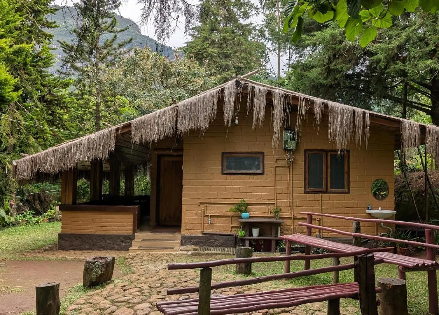 Escape Natural Farm Stay - Woodhouse Kanthalloor